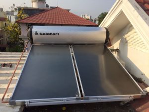 Máy nước nóng NLMT solahart 300L tại Thảo Điền – Quận 2